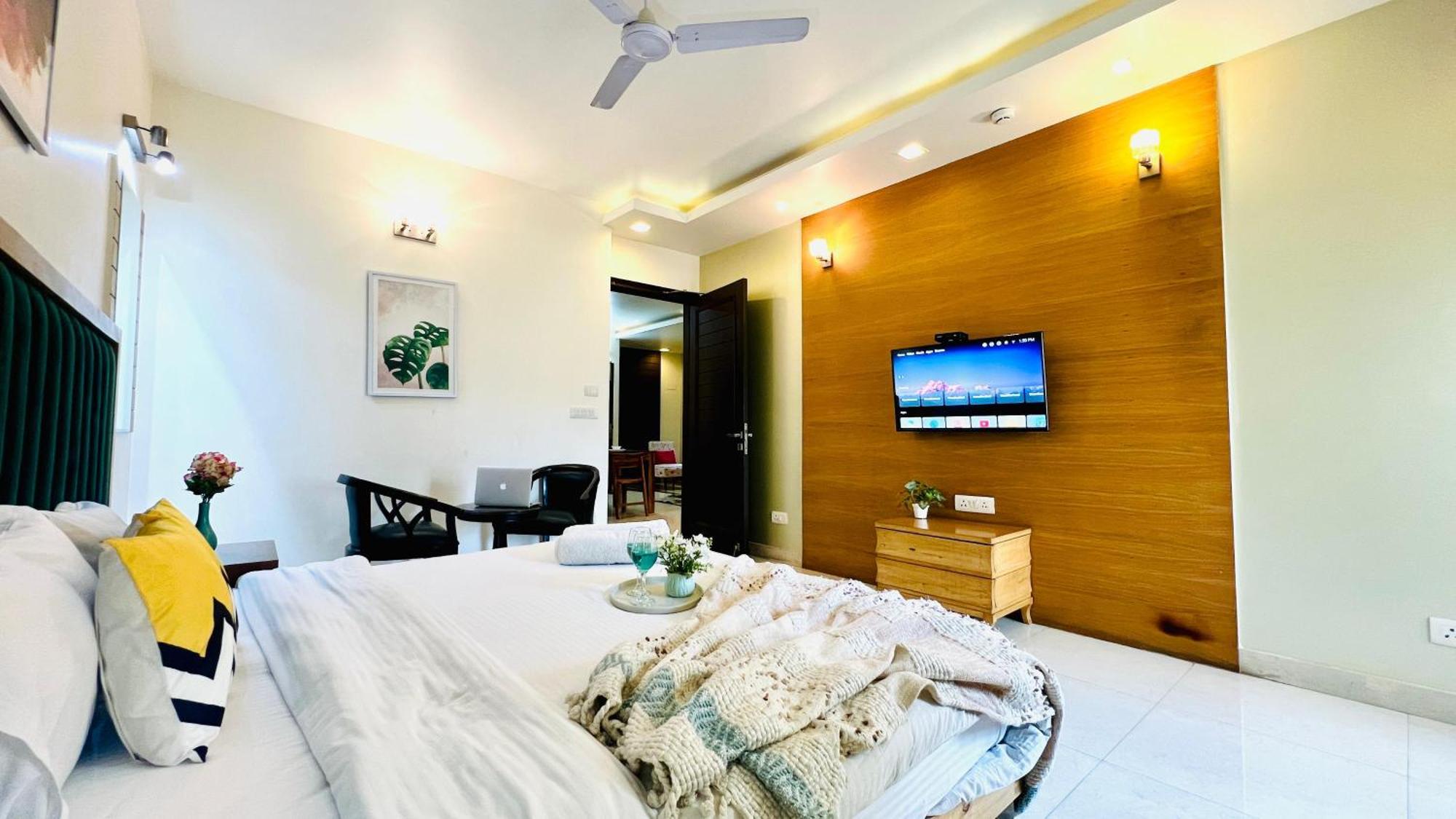 Olive Service Apartments - Greater Kailash New Delhi Rum bild