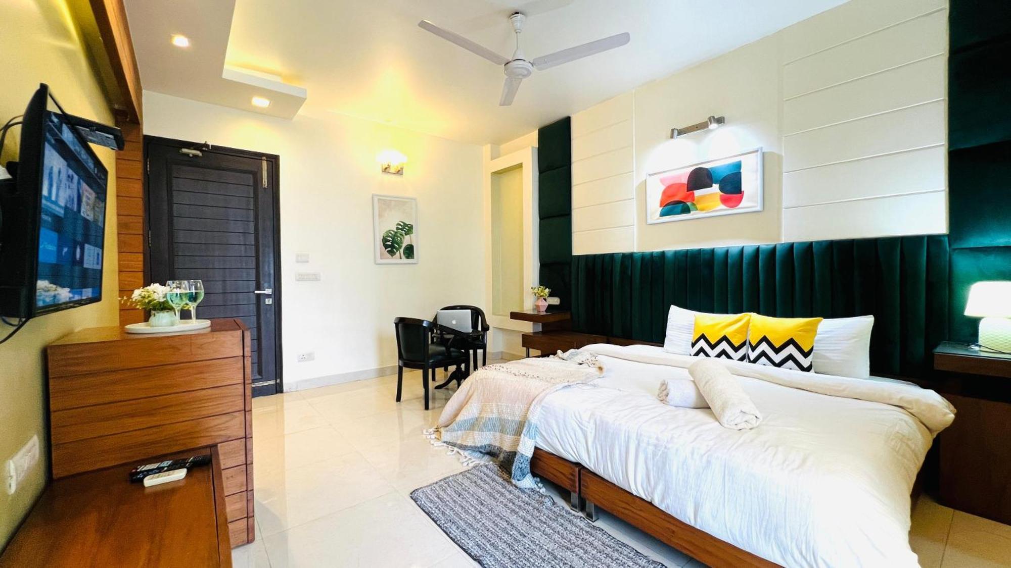 Olive Service Apartments - Greater Kailash New Delhi Exteriör bild