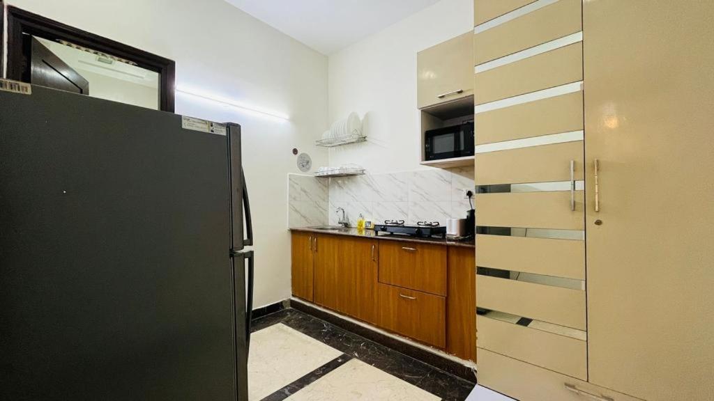 Olive Service Apartments - Greater Kailash New Delhi Exteriör bild